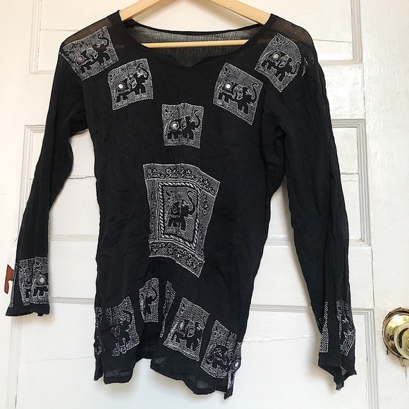 Beach cover up! - Picture 1 of 1